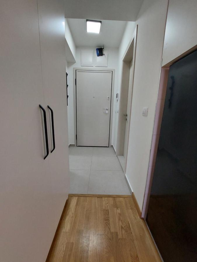 Box Apartment Скопье Экстерьер фото