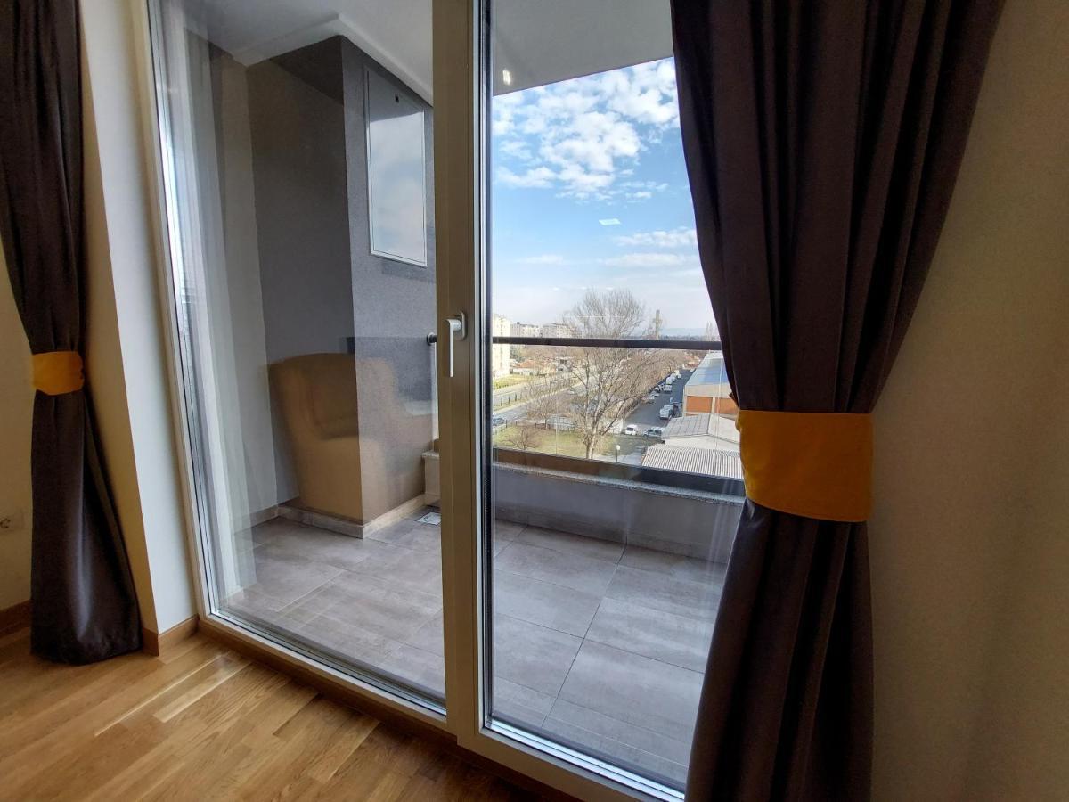 Box Apartment Скопье Экстерьер фото